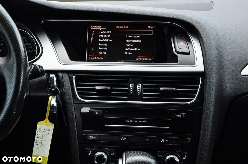 Audi A4 Avant 3.0 TDI DPF multitronic S line Sportpaket - 35