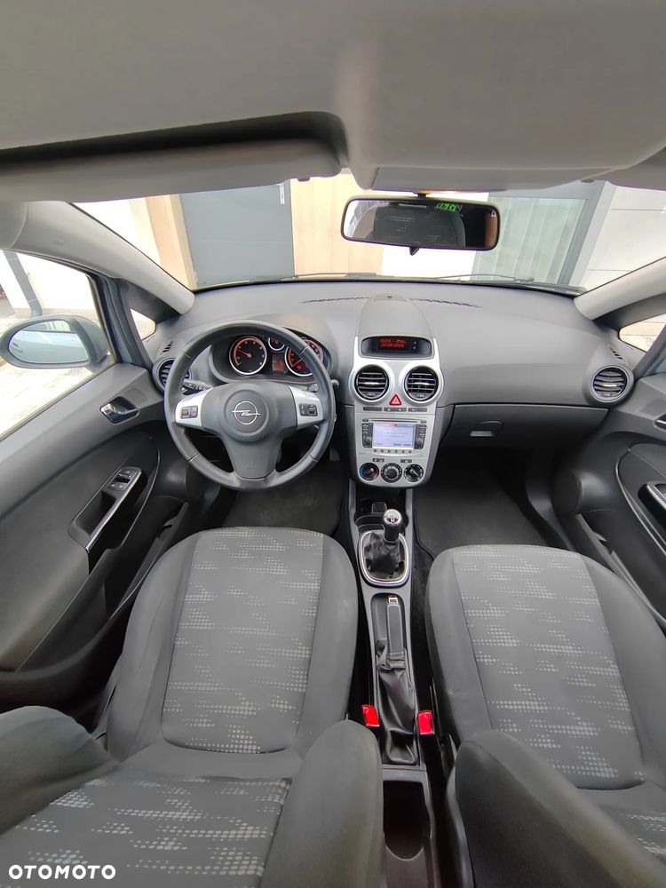 Opel Corsa 1.3 CDTI DPF Navi - 2