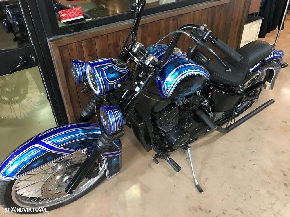 Honda Shadow VT 600 Chicano Style - 8