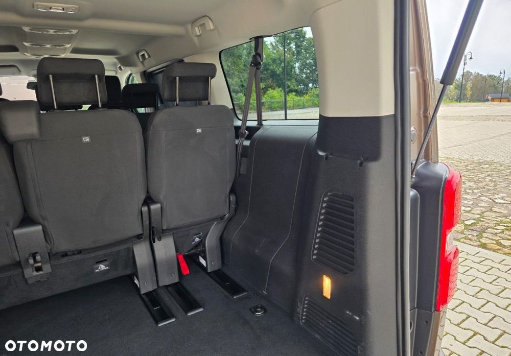 Toyota Proace Verso - 36