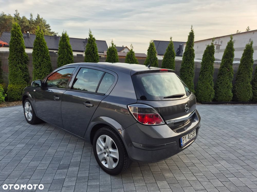 Opel Astra 1.6 Edition - 8