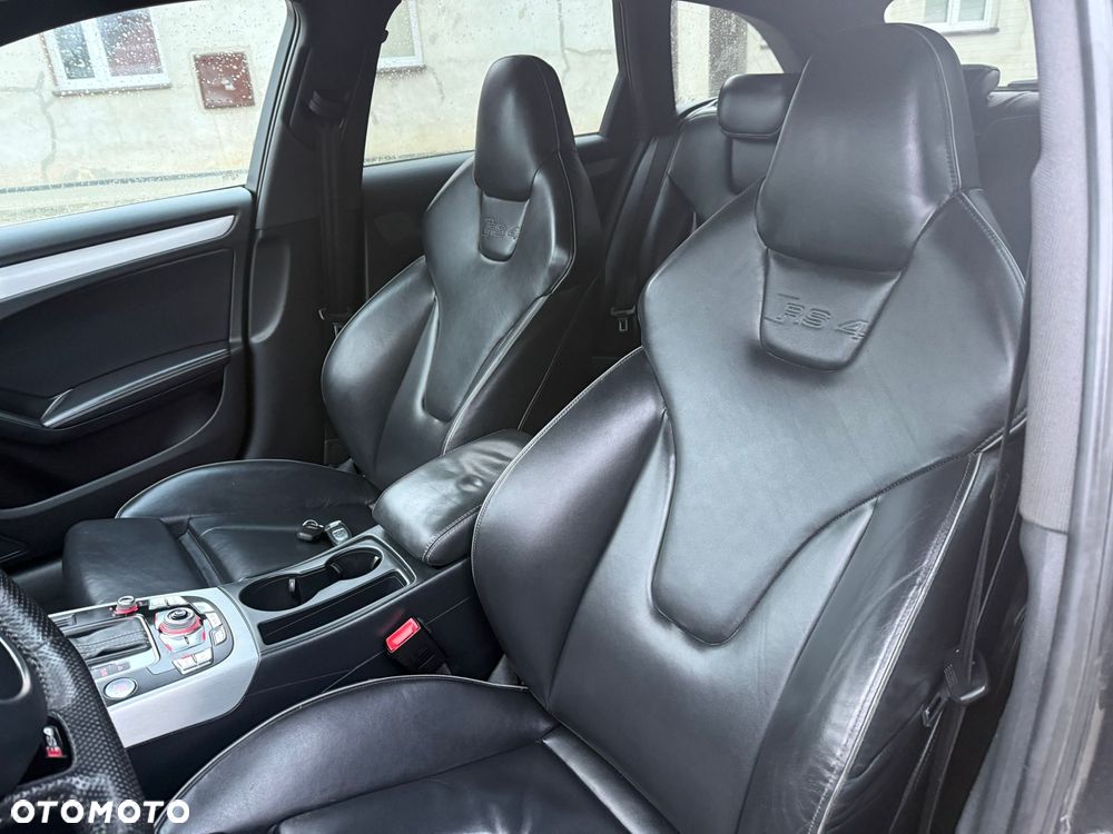 Audi RS4 Avant Avant S tronic - 20