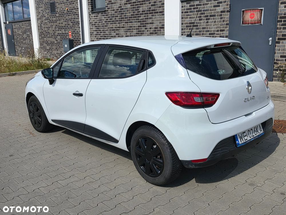 Renault Clio - 2