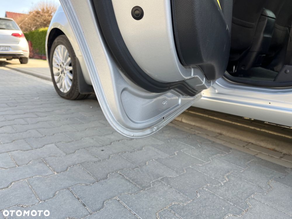 Ford S-Max 2.0 TDCi DPF Trend - 28