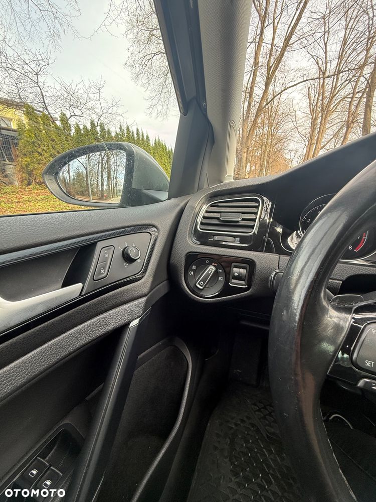 Volkswagen Golf 1.2 TSI Highline DSG - 21