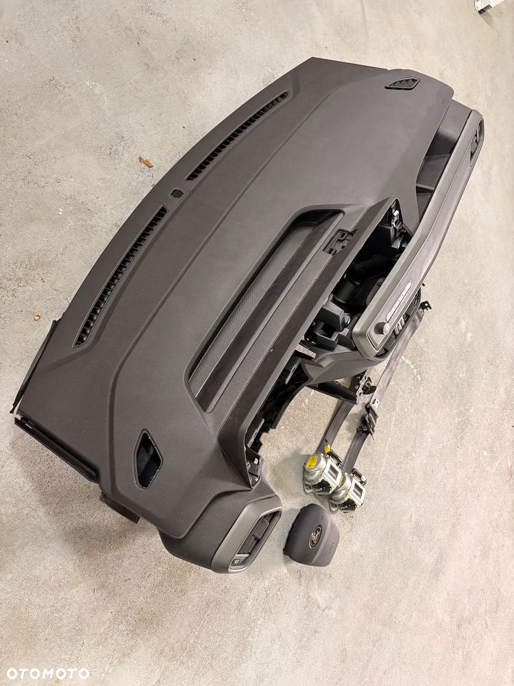 Deska , konsola Ford Courier 2025 Komplet Airbag Pasy - 3