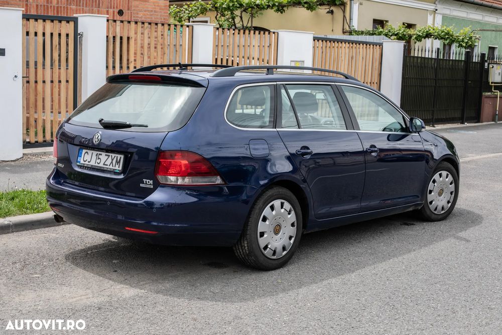 Volkswagen Golf 1.6 TDI BlueMotion Technology DPF Comfortline - 3