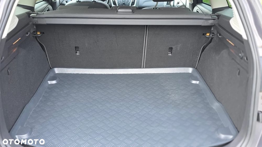 Ford Focus 1.0 EcoBoost Start-Stopp-System Champions Edition - 11