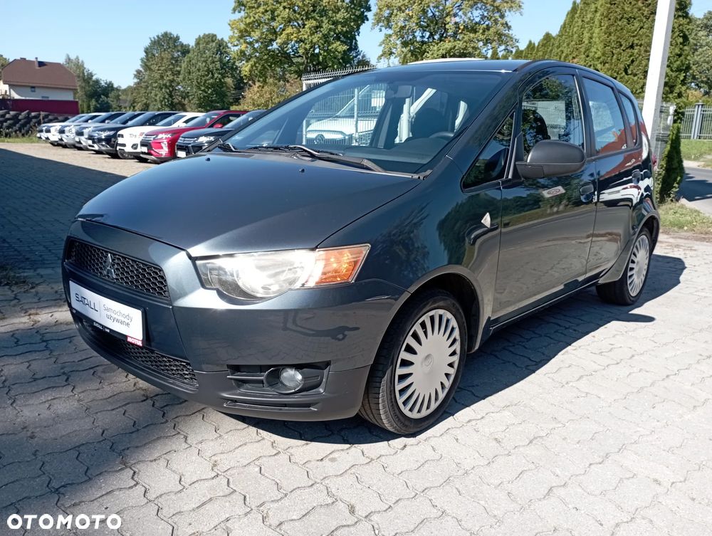 Mitsubishi Colt - 2