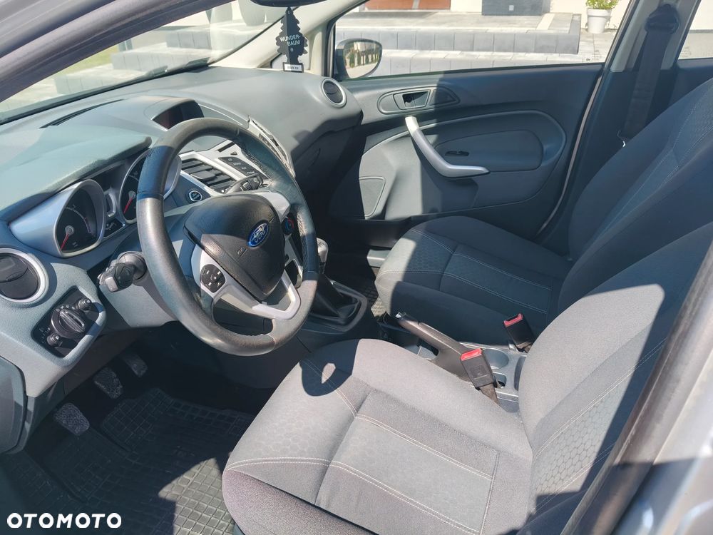 Ford Fiesta 1.25 Titanium - 13