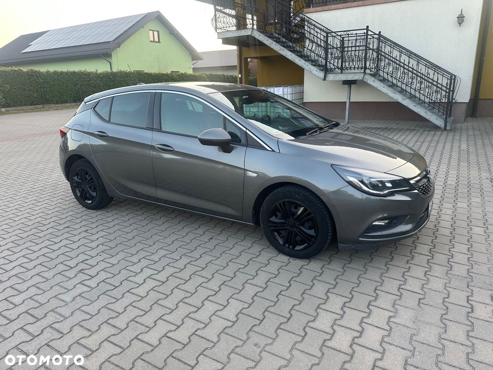 Opel Astra 1.4 T Elite - 2