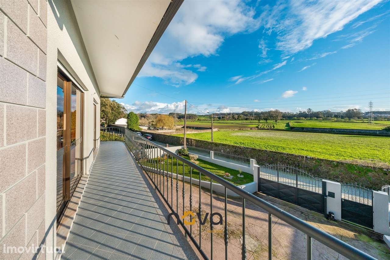 Moradia T5 Touguinha, Vila do Conde - Grande imagem: 4/43