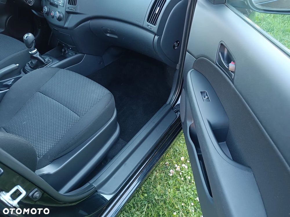 Hyundai i30 1.4 Edition 20 - 16