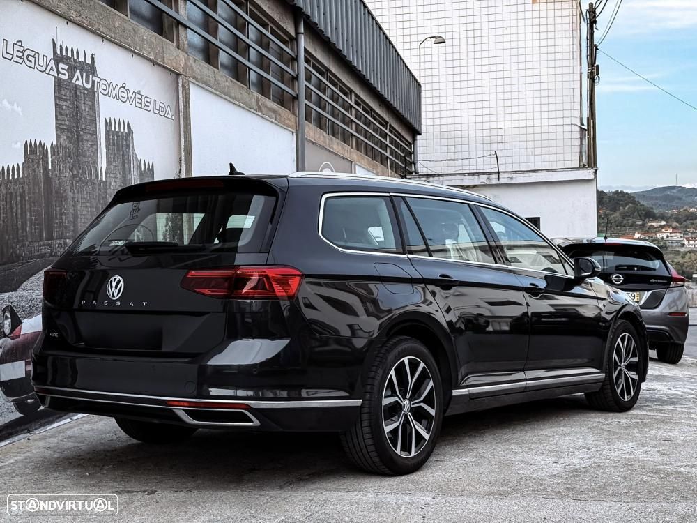 VW Passat Variant - 6