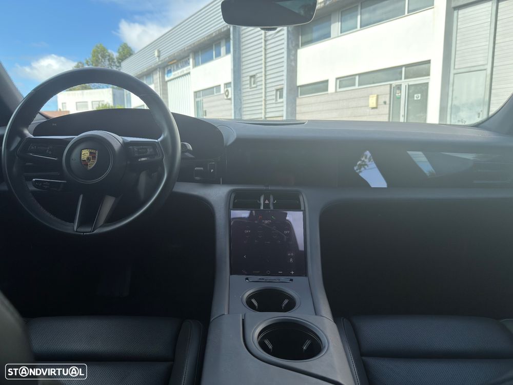 Porsche Taycan 4S Bateria Performance Plus - 33