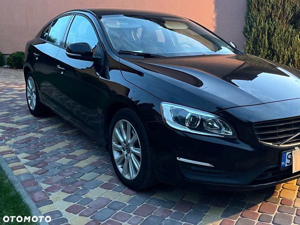 Volvo S60 D3 Kinetic - 2