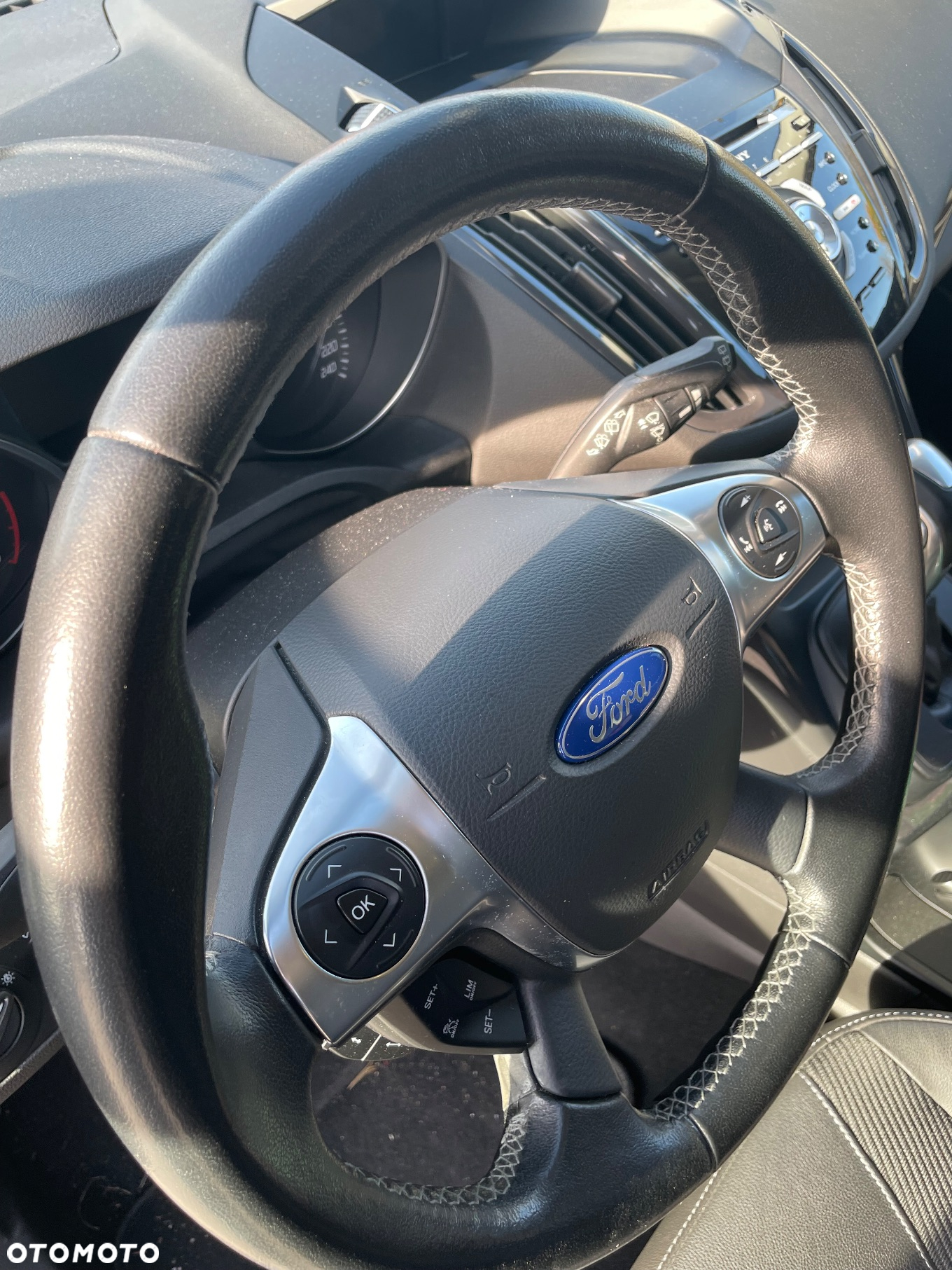 Ford Kuga 2.0 TDCi 4x4 Individual - 7
