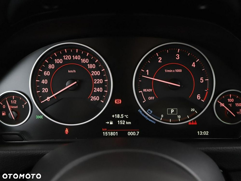 BMW Seria 3 318d M Sport - 23