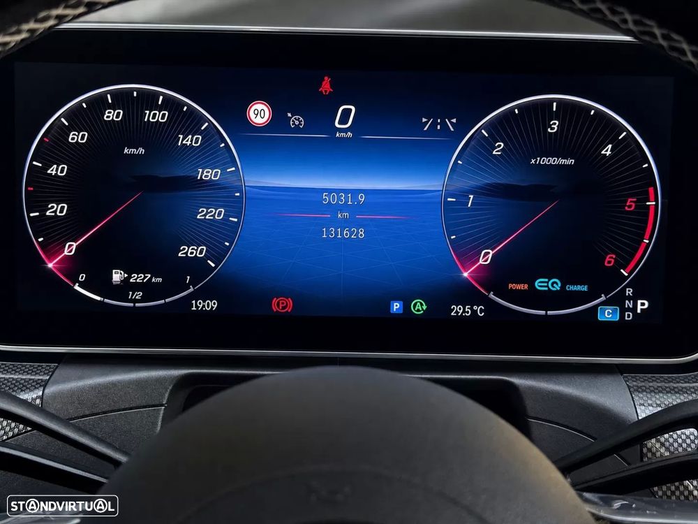 Mercedes-Benz C 300 d AMG Line - 18