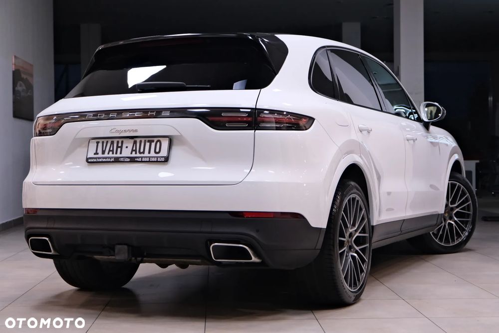 Porsche Cayenne Platinum Edition - 15