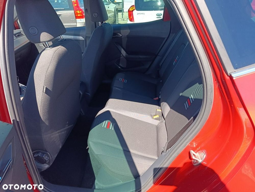 Seat Arona - 12