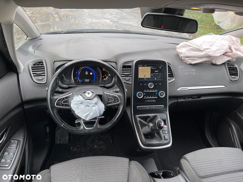 Renault Scenic 1.5 dCi Expression - 8