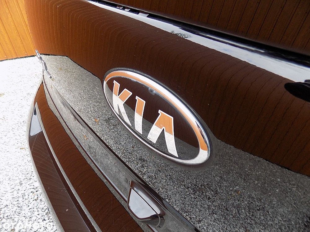 Kia Soul Plug - 37