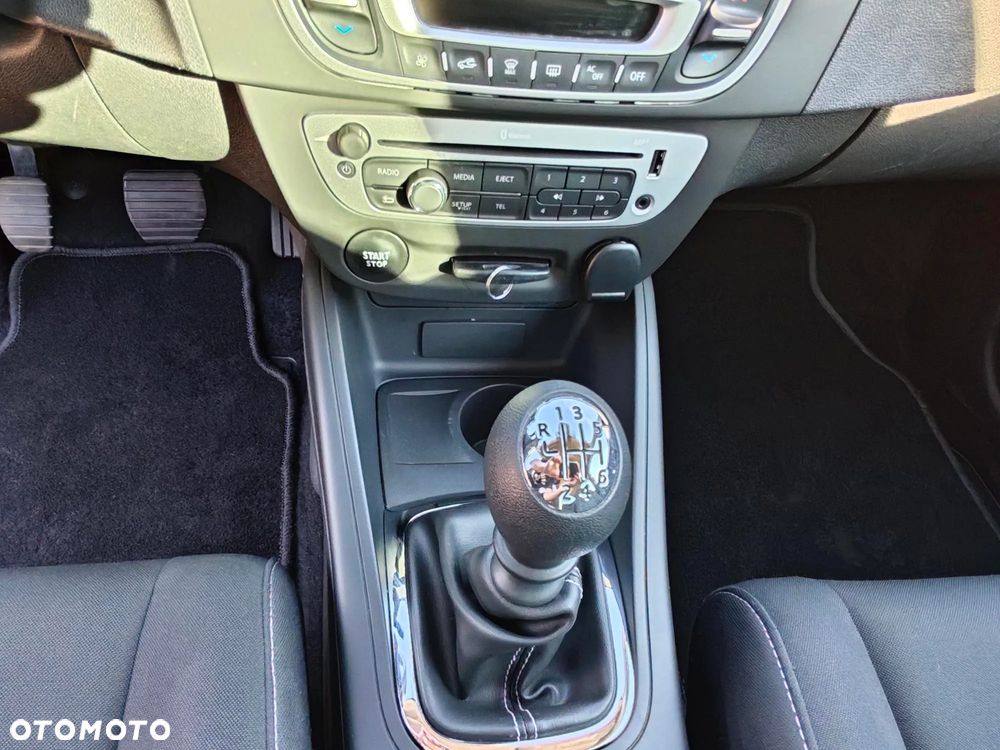 Renault Megane ENERGY TCe 115 Start & Stop LIMITED - 9