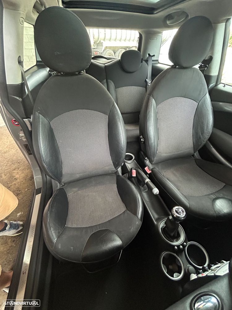 MINI 3 Portas Cooper S - 19