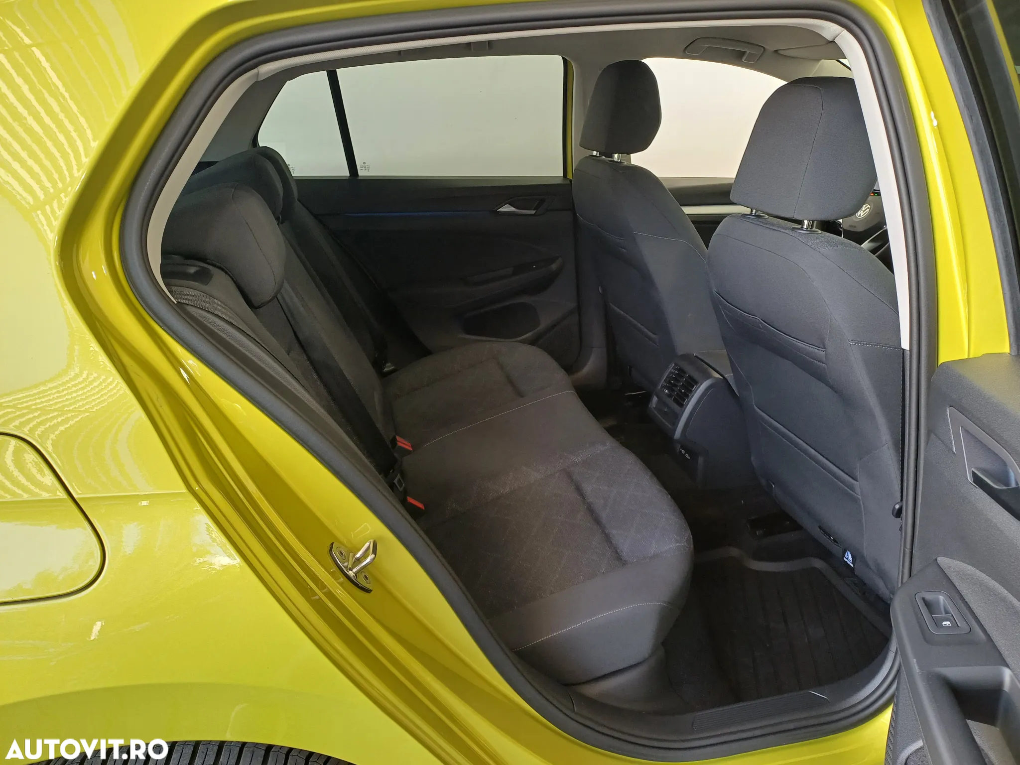 Volkswagen Golf 1.5 TSI Life - 31