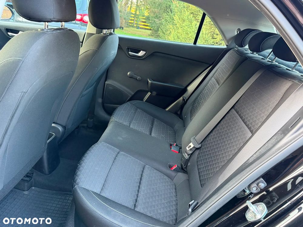 Kia Rio 1.4 M - 34