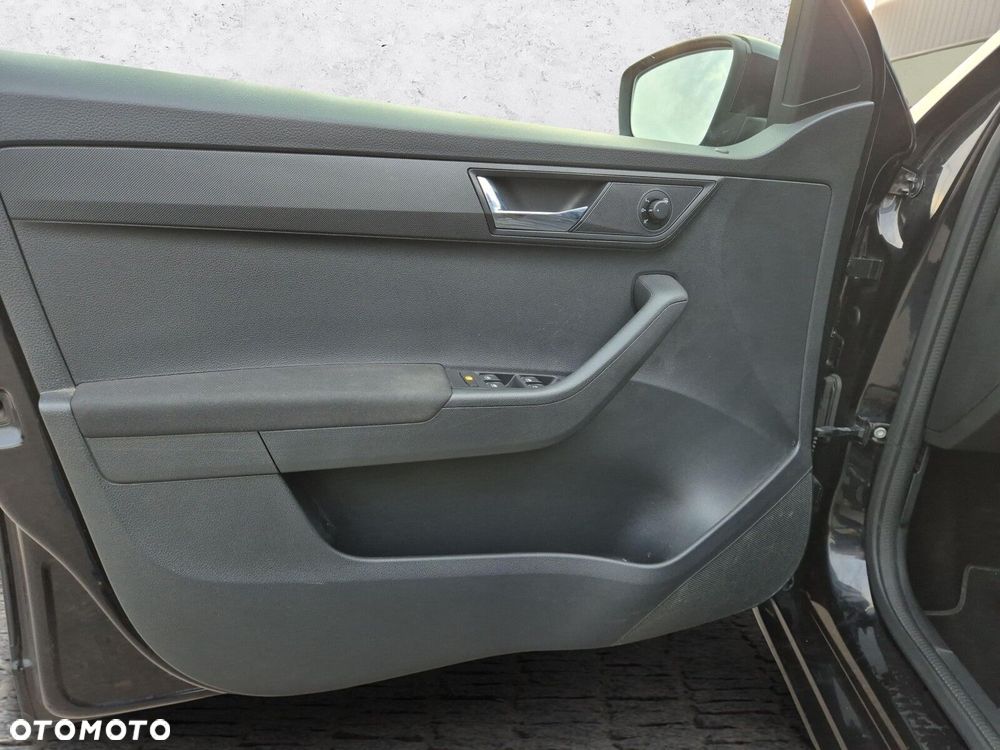 Skoda Fabia 1.0 TSI Ambition Plus - 12