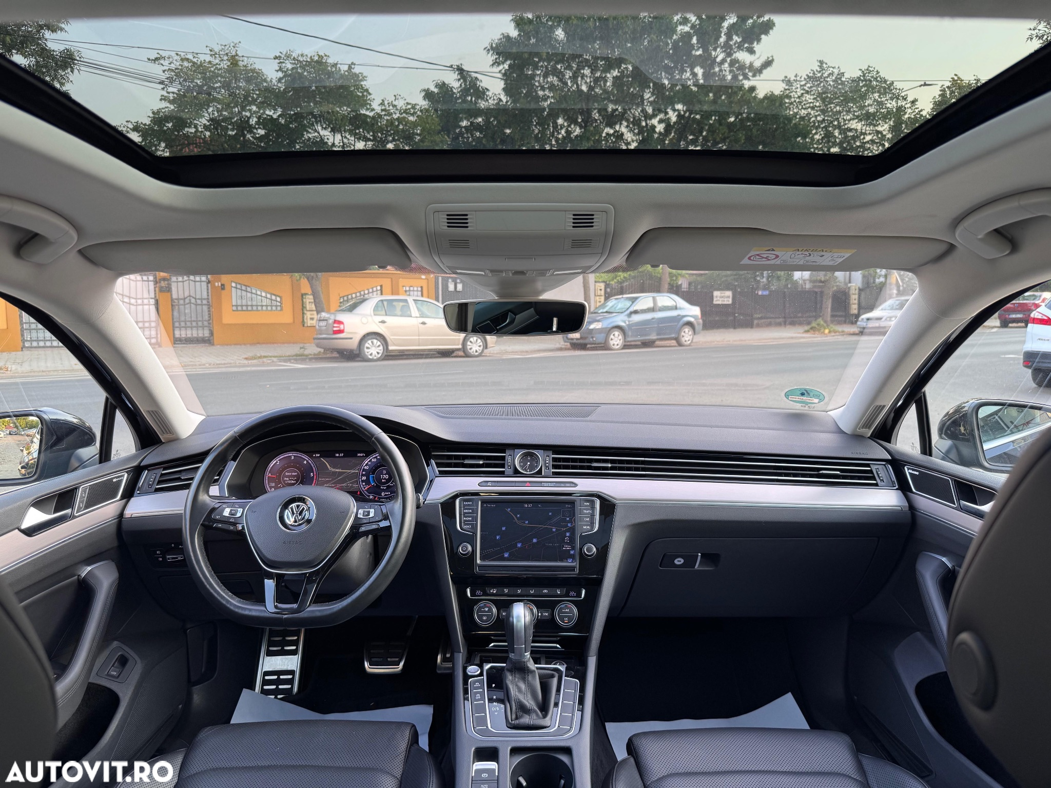 Volkswagen Passat Variant 2.0 TDI DSG Highline - 28
