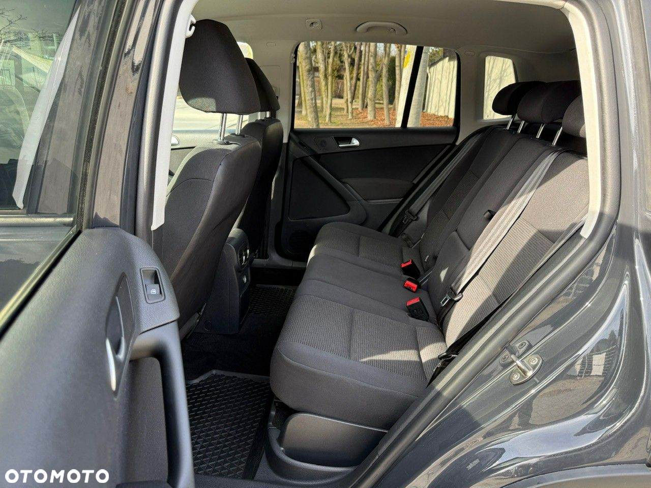 Volkswagen Tiguan - 21