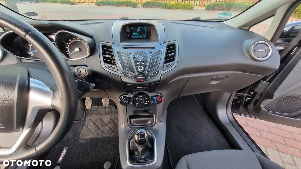 Ford Fiesta 1.25 Gold X EU6 - 17