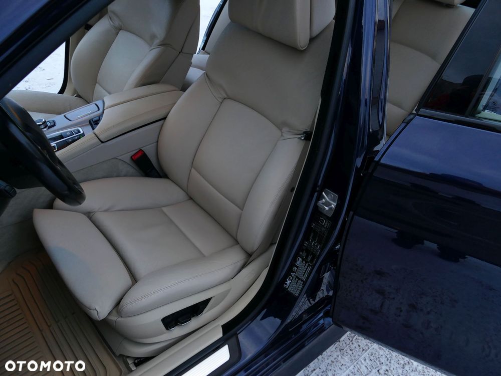 BMW Seria 5 535d xDrive Sport-Aut Luxury Line - 20