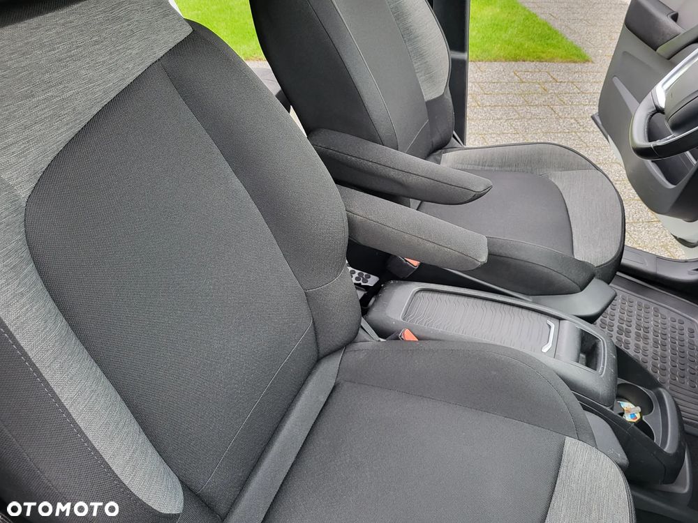 Citroën C4 SpaceTourer - 13