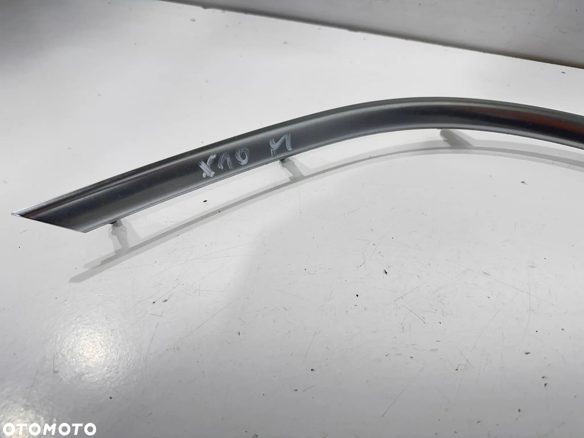 Listwa chrom Piaggio X10 125 PRAWA - 4
