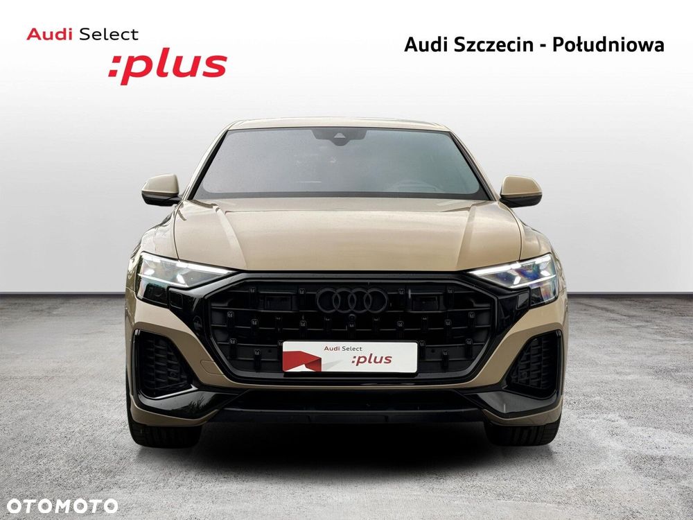Audi Q8 - 9