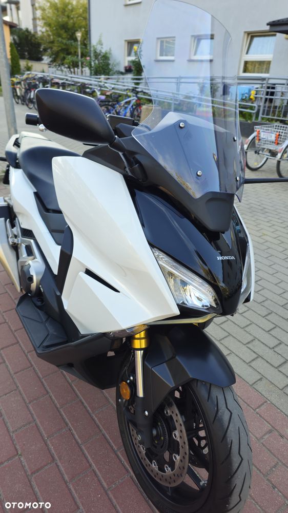 Honda NSS - 6