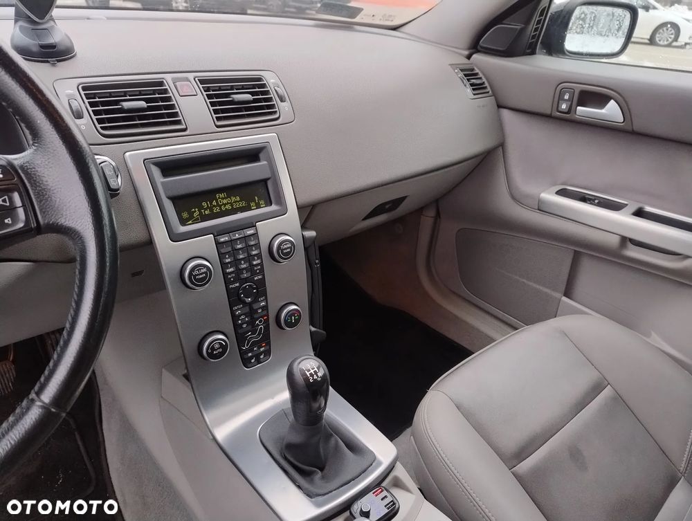 Volvo V50 1.6D Momentum - 14