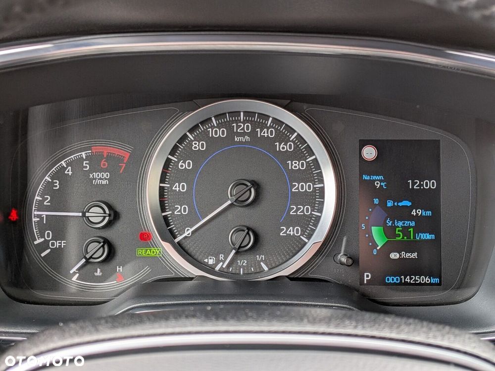 Toyota Corolla 1.8 Hybrid Comfort - 30