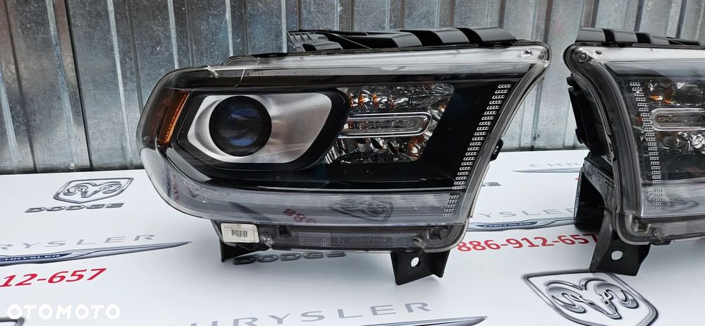 Dodge Durango III LIFT 2014- Kompletny reflektor lewy Lampa lewa P68299131AD Kompletny reflektor prawy Lampa prawa P68299130AD KOMPLETNY lampy Oryginalne MOPAR WERSJA RT GT CZARNE ŚRODKI - 4