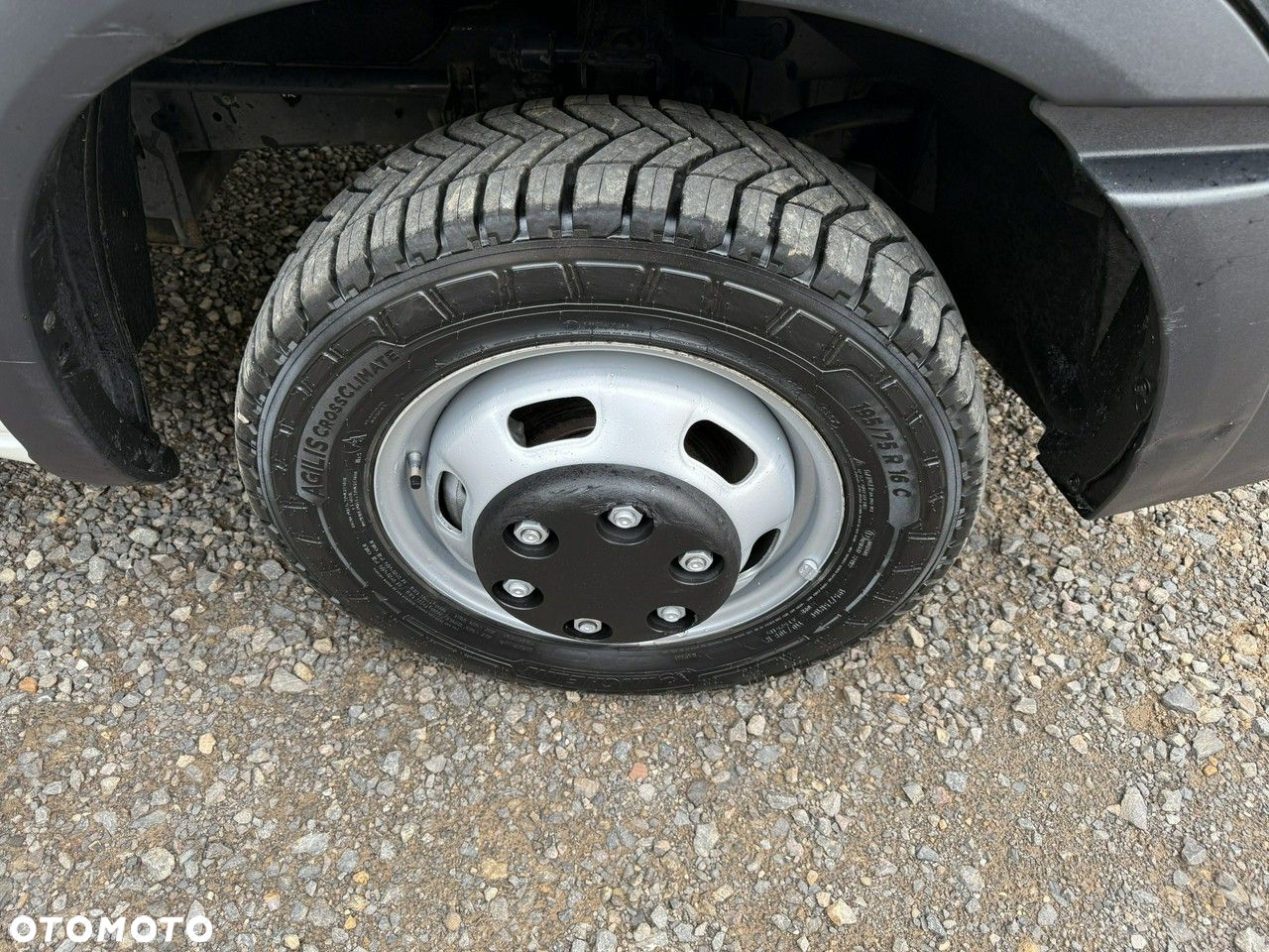 Iveco Daily - 24