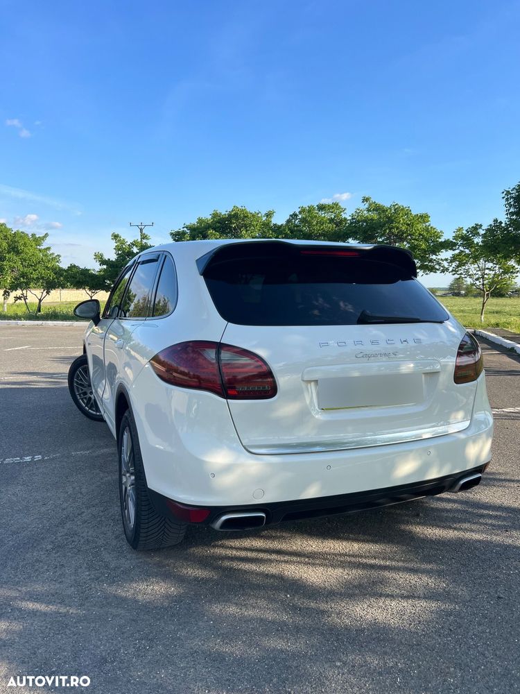 Porsche Cayenne S Tiptronic - 3
