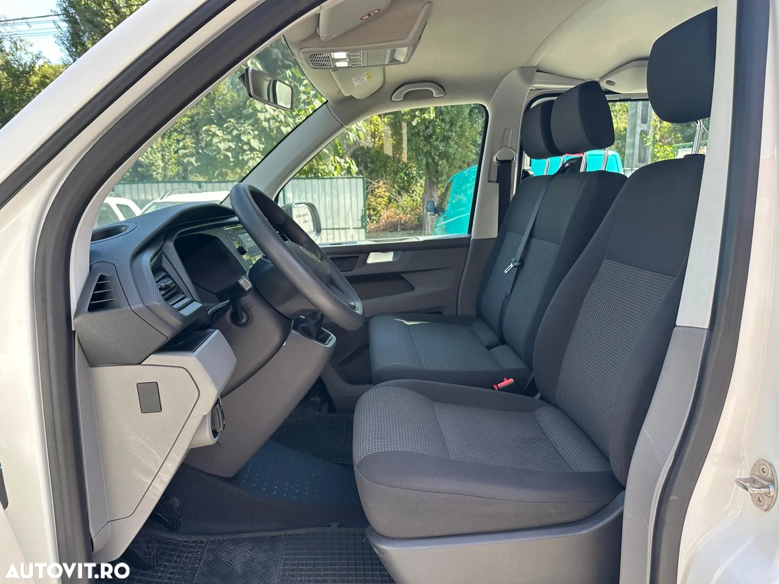 Volkswagen Transporter Sasiu CD T6.1 2.0 TDI 81 kW LR - 13