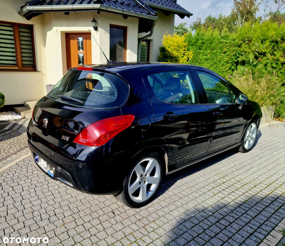 Peugeot 308 2.0 HDi Premium Plus - 5