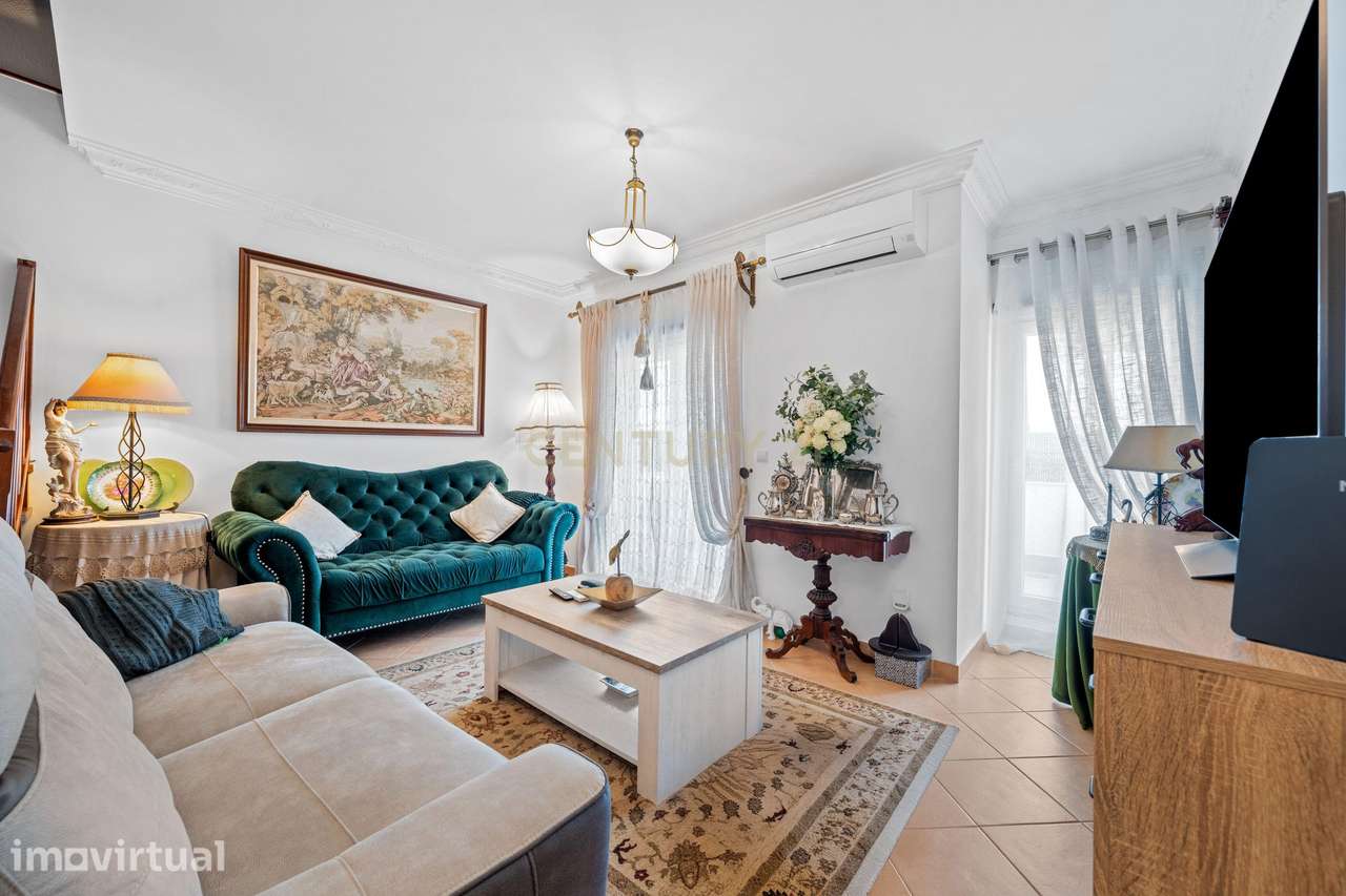 Apartamento T3 Duplex com Terraço, Varanda e Parqueamento no Montijo - Grande imagem: 4/29