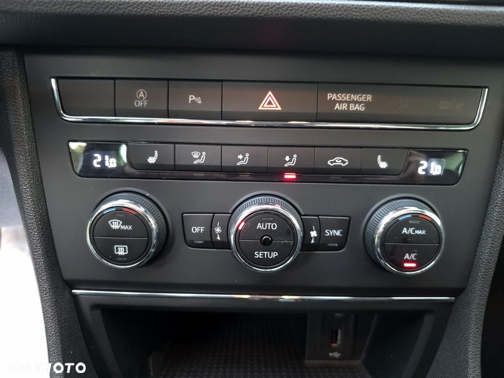Seat Leon 2.0 TDI Xcellence S&S - 19