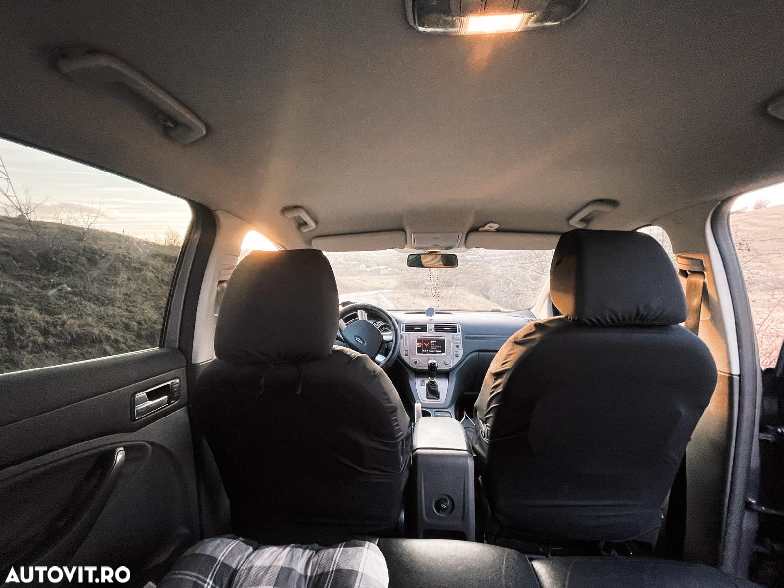 Ford Kuga 2.0 TDCi 2x4 Trend - 9